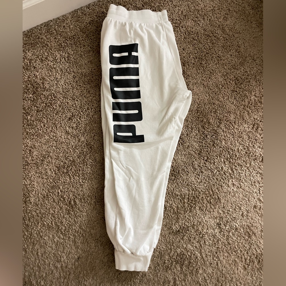 Puma Sweatpant Joggers Size Large